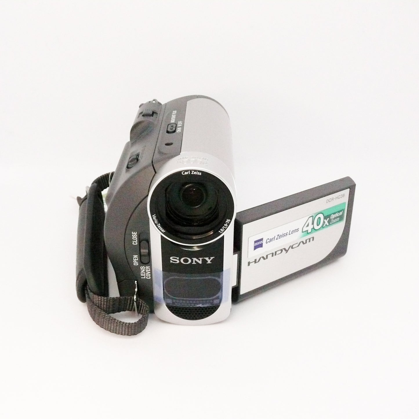 Sony DCR-HC38E Mini DV Handycam Kit